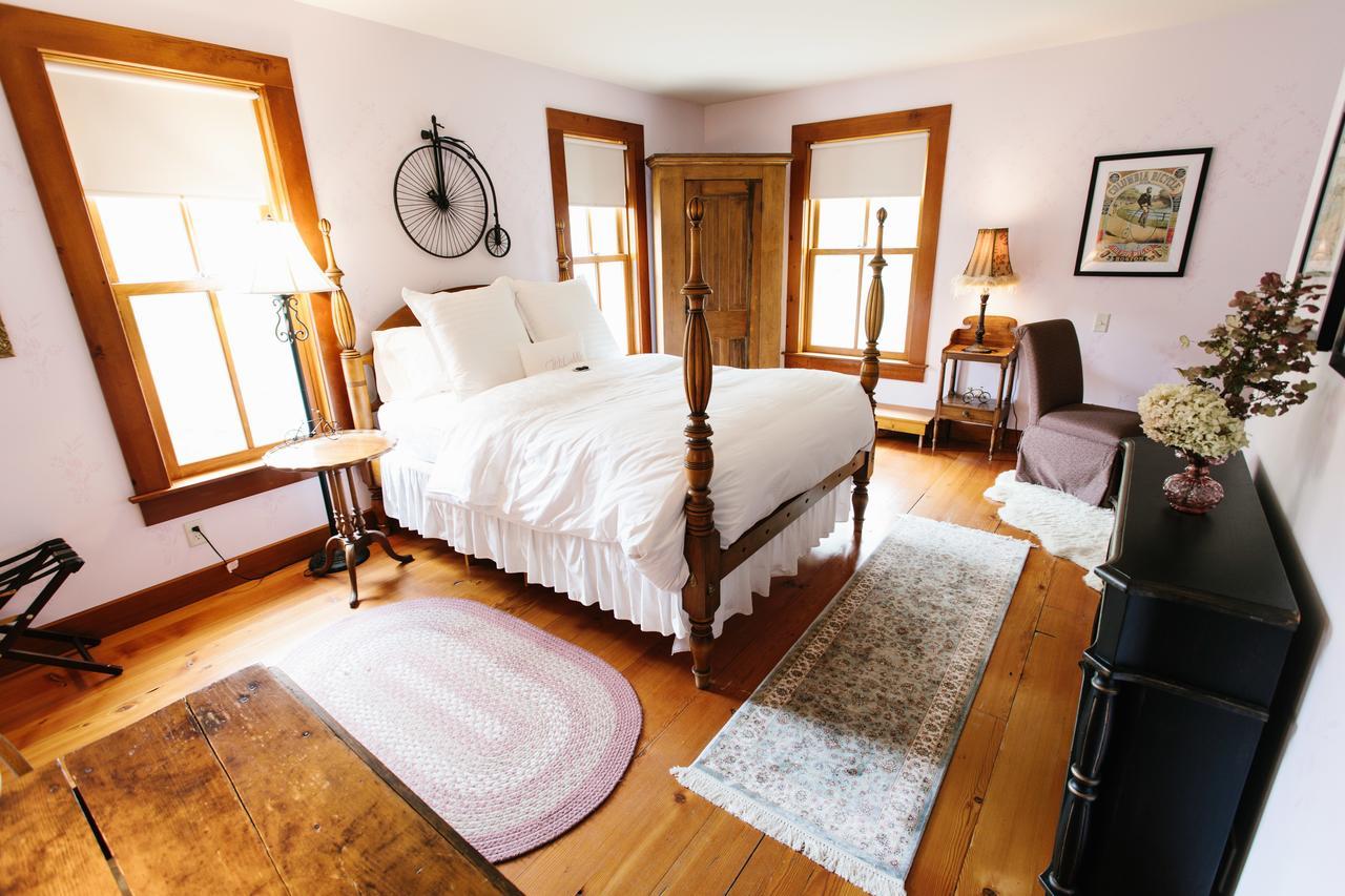 Round Barn Farm B & B Event Center Red Wing Eksteriør billede